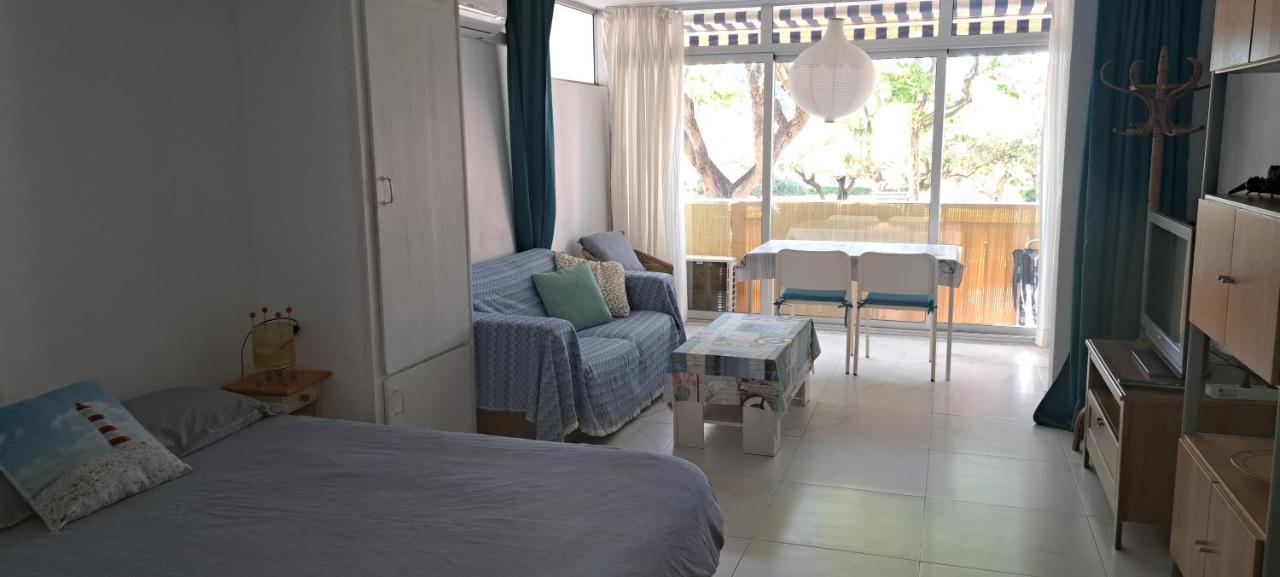 Marenostrum Relax Beach Wifi Free 萨洛 外观 照片